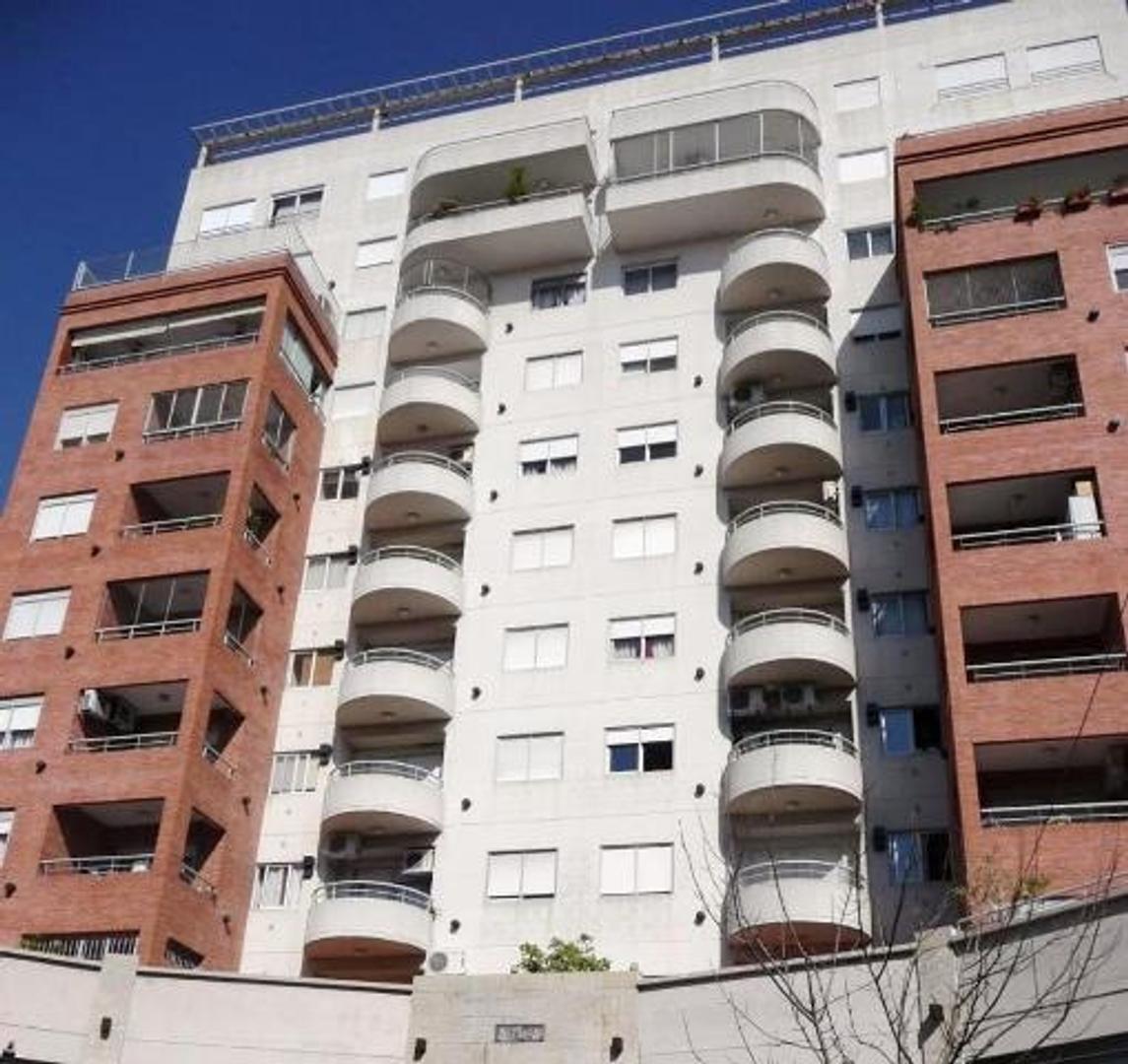 Impecable departamento Céntrico 4 ambientes