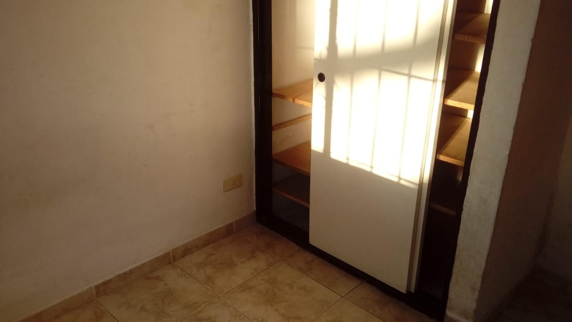 Foto de PH 3 ambientes chico planta alta, imagen 4