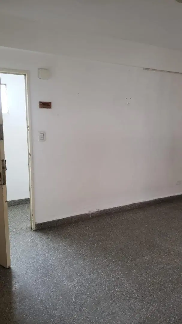 OPORTUNIDAD Departamento 2 ambientes céntrico 2