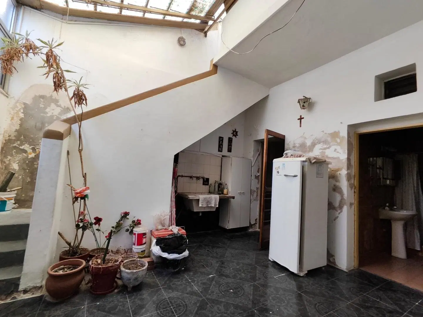 " NUEVO VALOR " Linda casa al frente 8