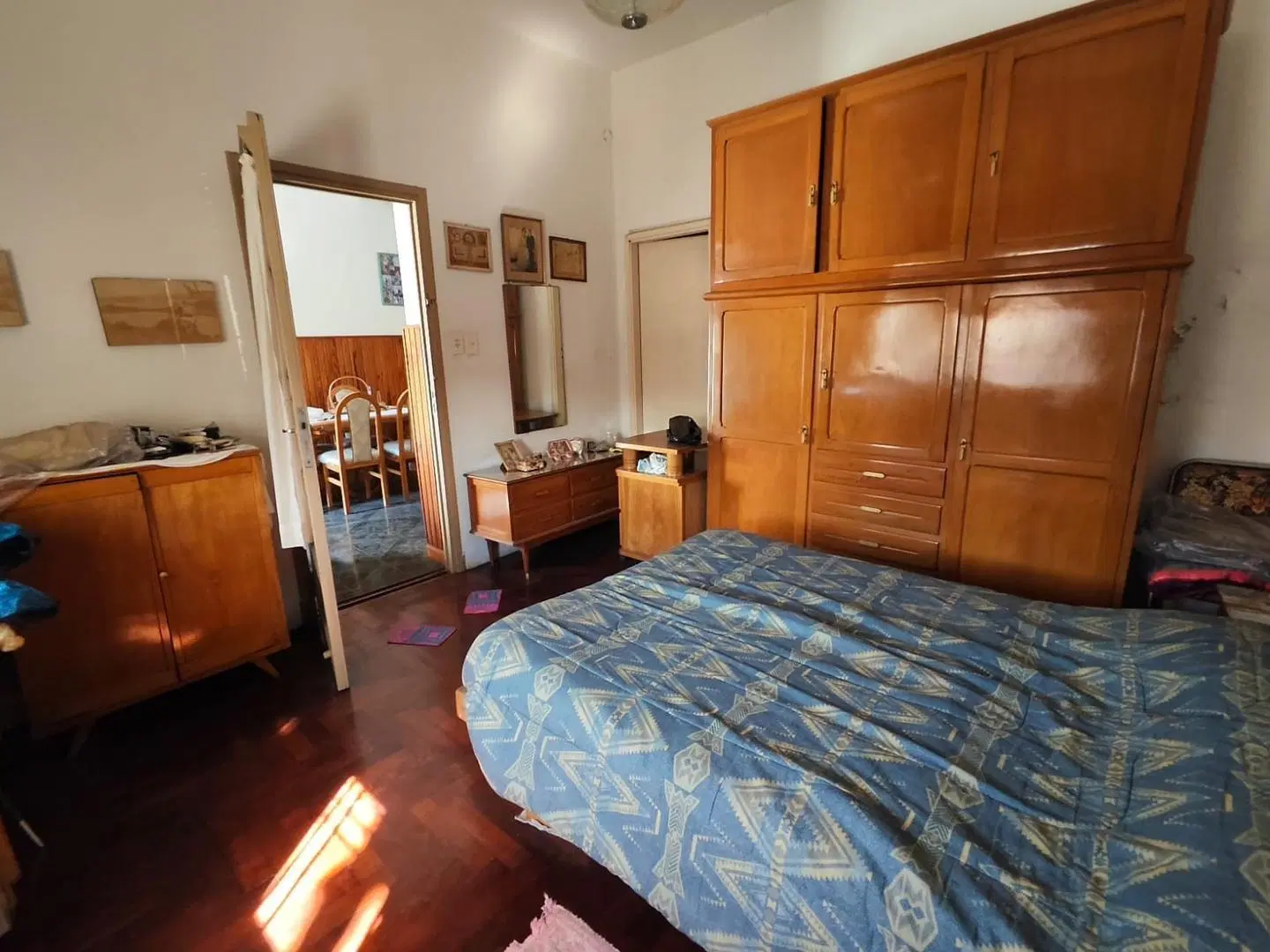 " NUEVO VALOR " Linda casa al frente 5