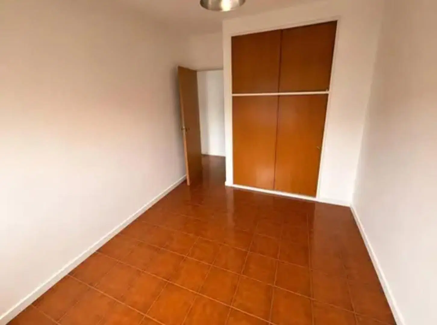 Departamento 3 ambientes céntrico con cochera 4