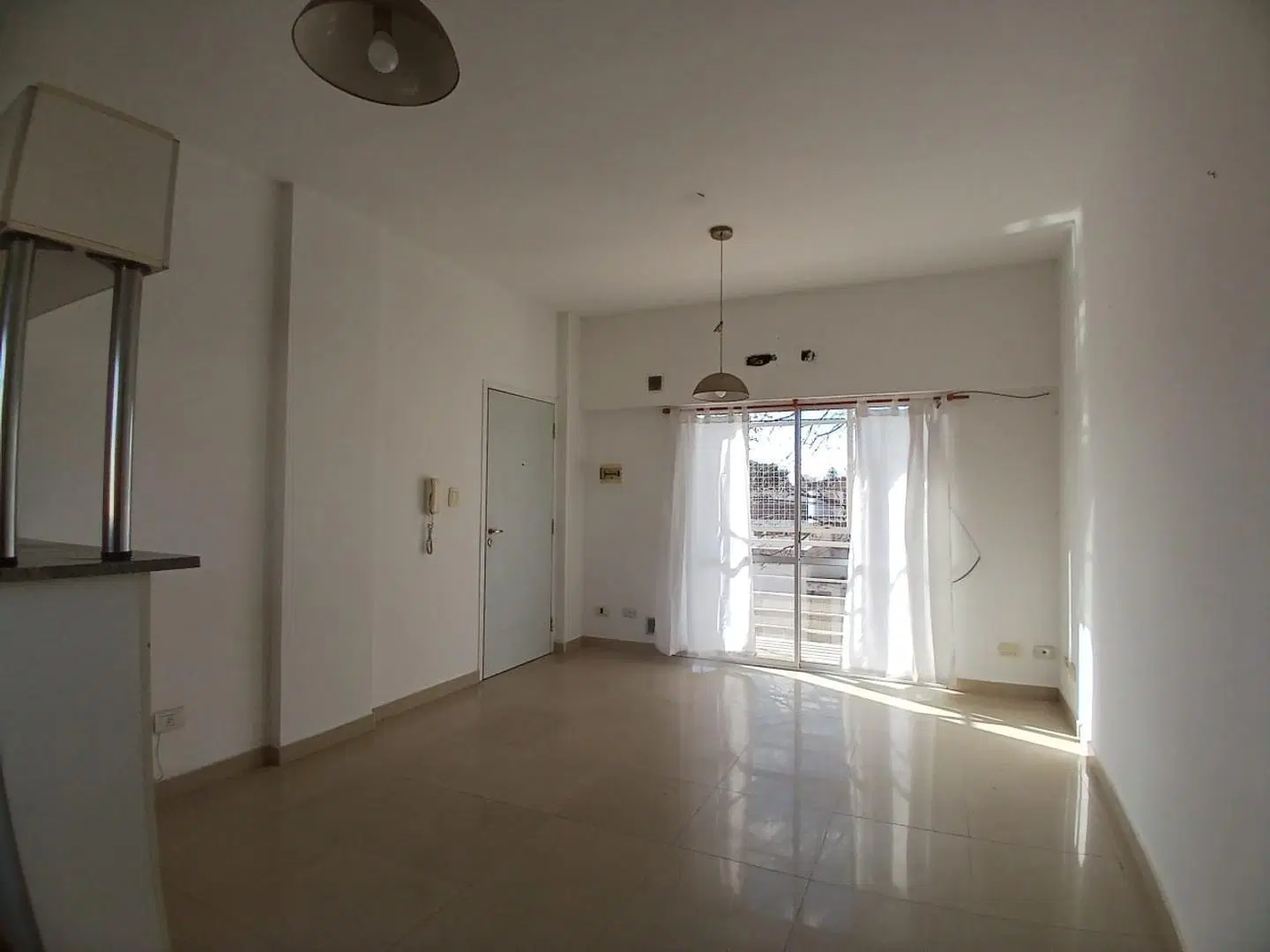 Departamento 2 ambientes con cochera 4