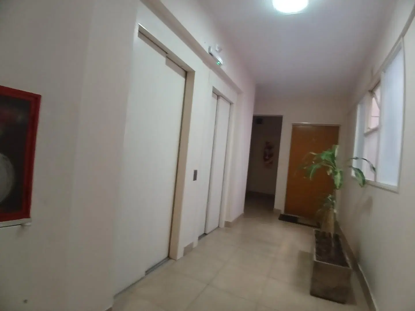 Departamento 3 ambientes al frente con doble cochera 5