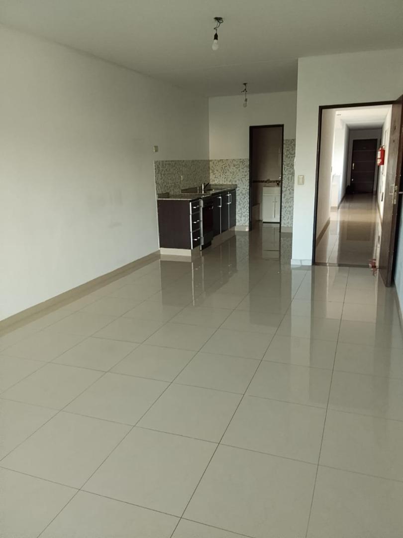 Foto de Departamento Monoambiente con cochera, imagen 3