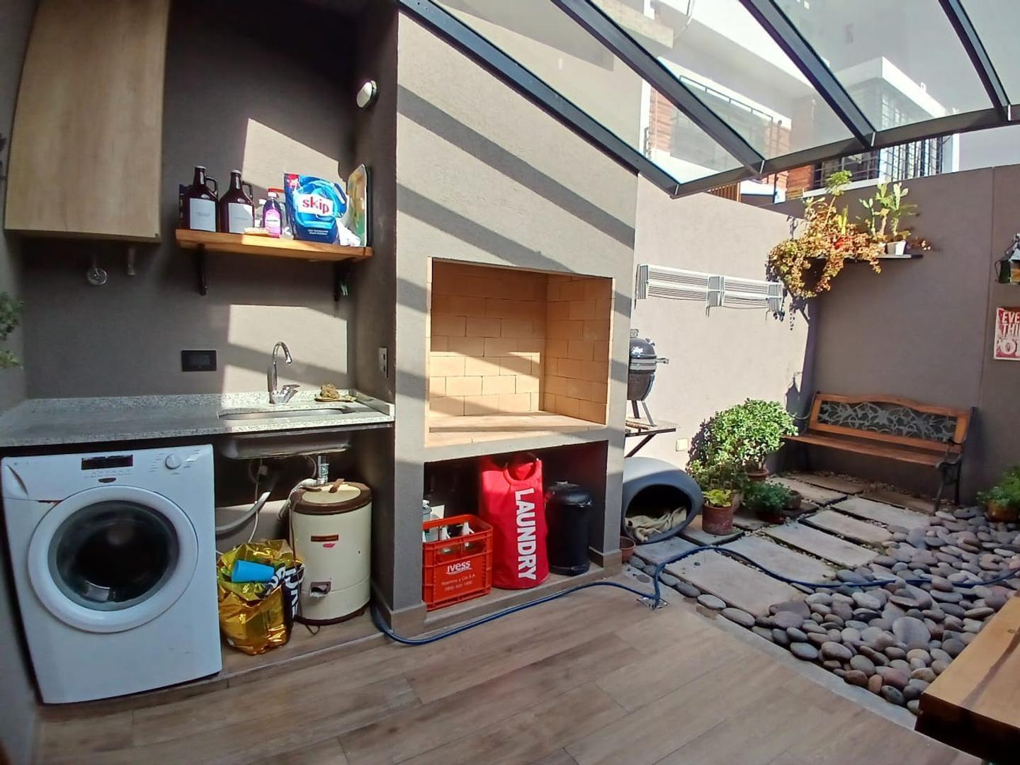 Foto de Triplex con cochera, imagen 1