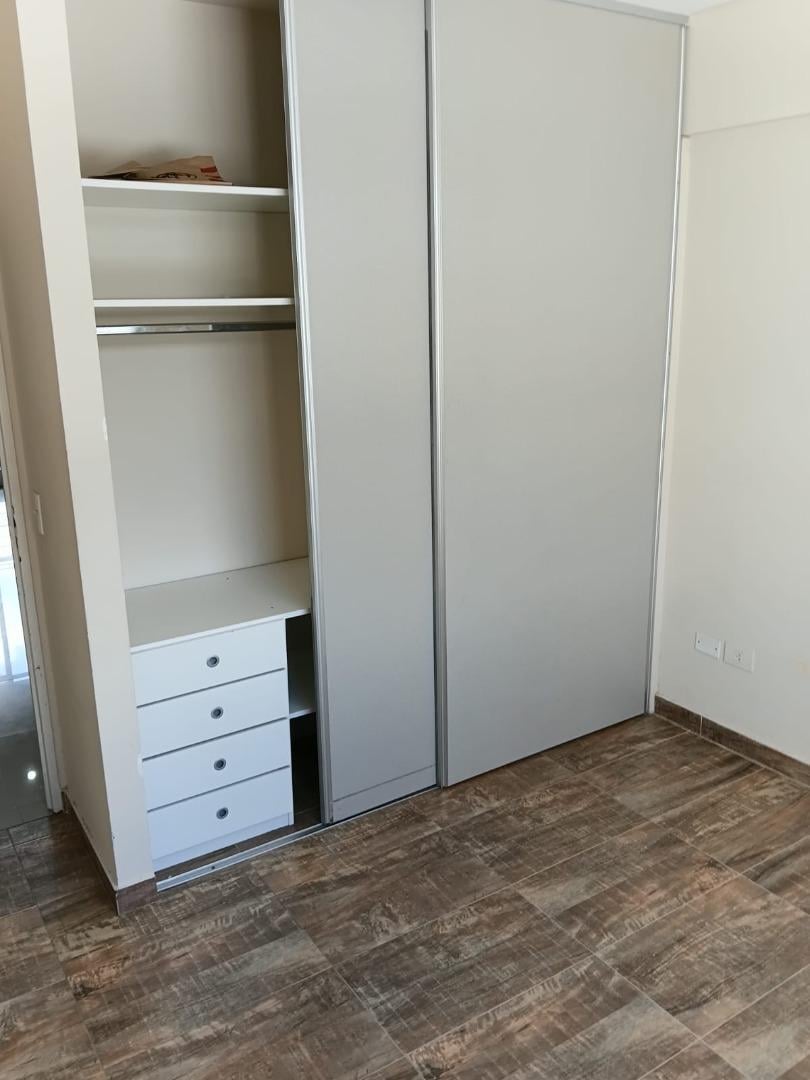 Foto de Departamento 2 ambientes. semipiso en Venta, imagen 4