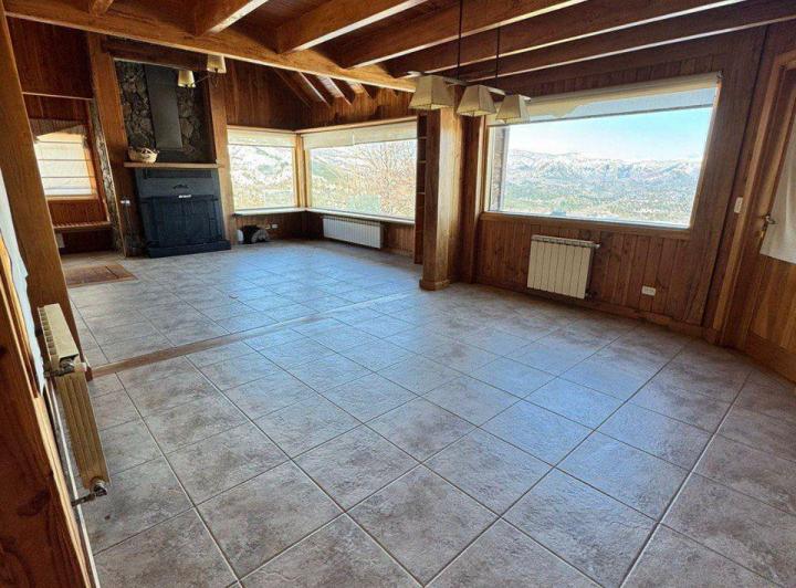 Casa en Miralejos – 220 m², 4 dormitorios y vistas a la montaña 1