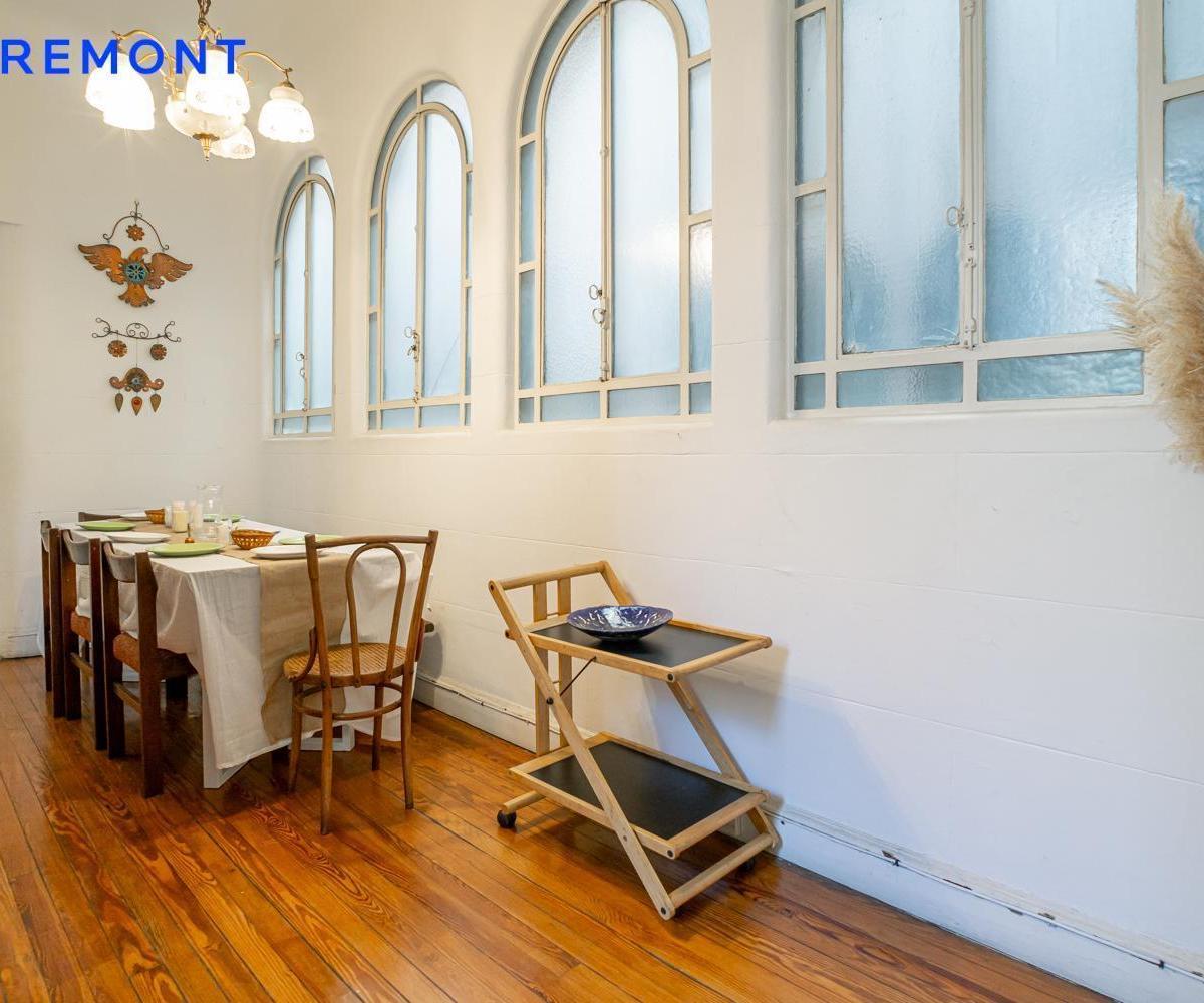 H. Yrigoyen 2500. Departamento 5 Ambientes en Venta. Balvanera 3