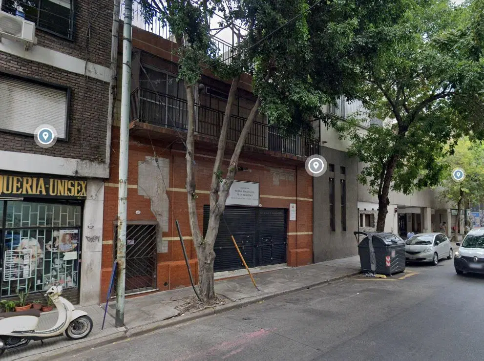 Moreno 2400. Local en alquiler- Balvanera 2