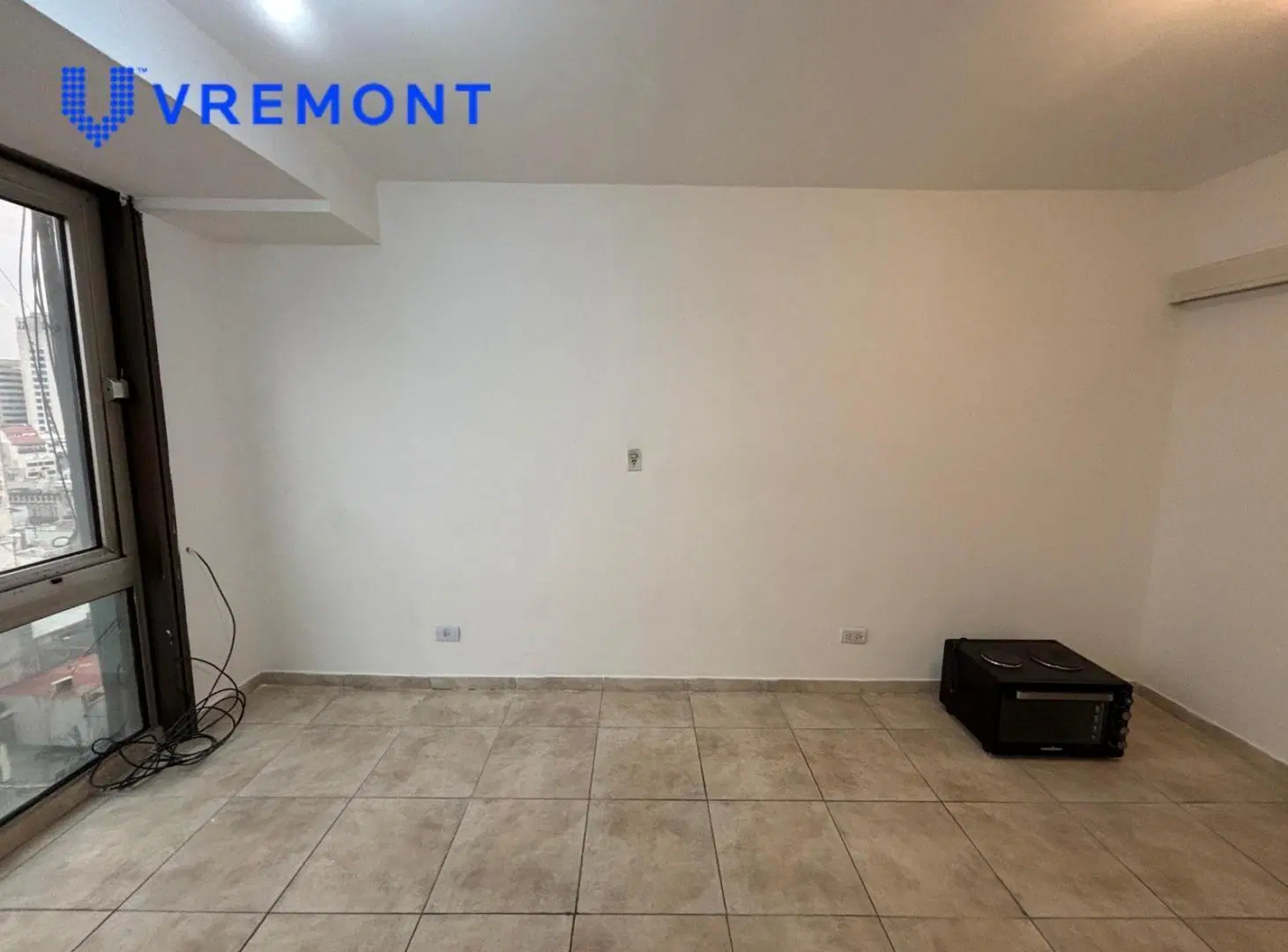 Oficina / Monoambiente Apto Vivienda en Venta 5