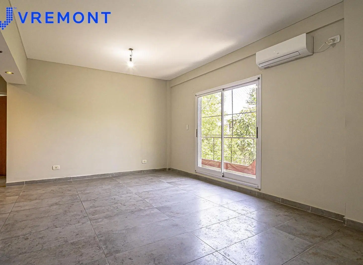 Departamento 2 Ambientes con Balcón en Venta, Boedo. 1