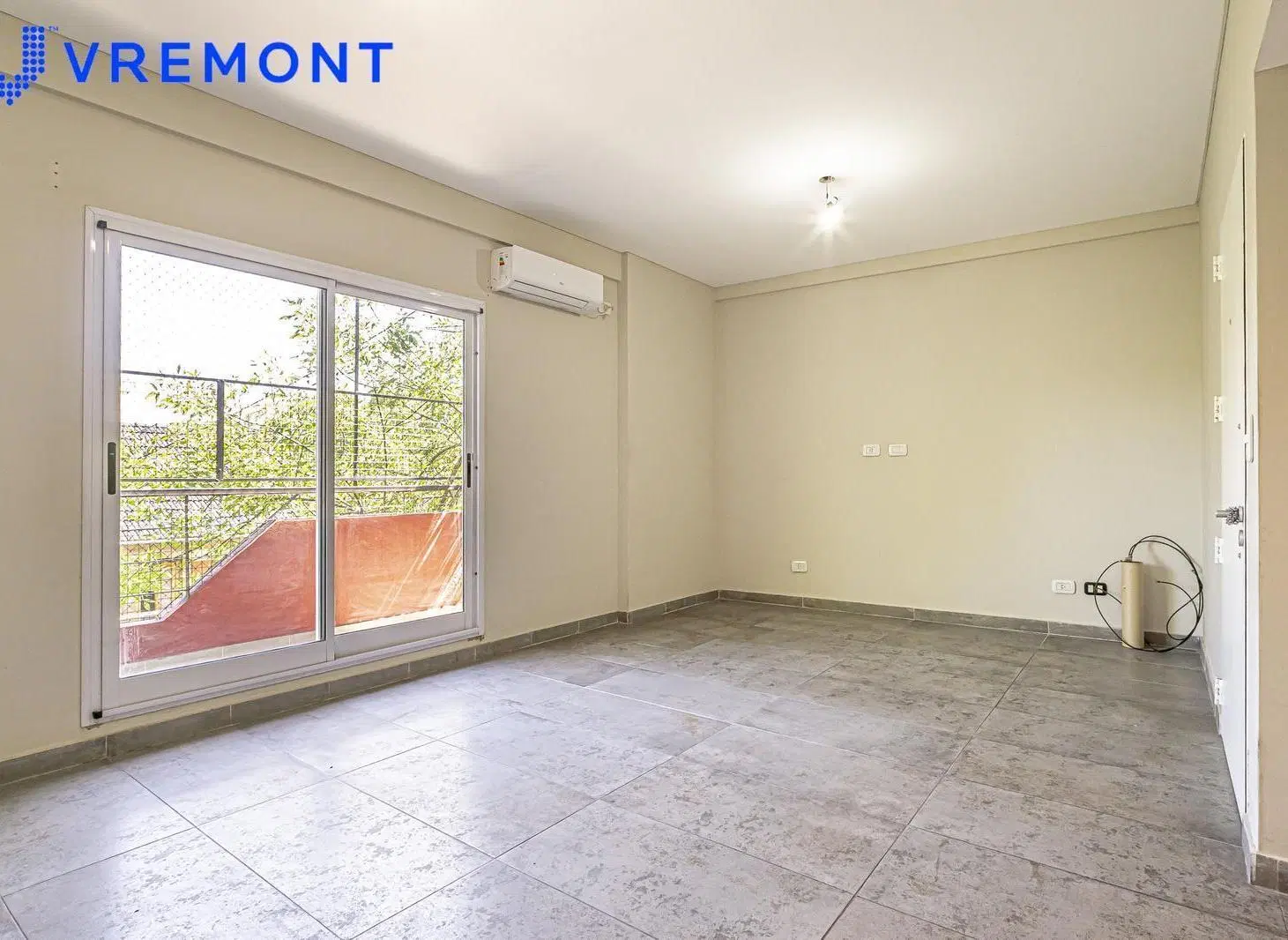 Departamento 2 Ambientes con Balcón en Venta, Boedo. 2