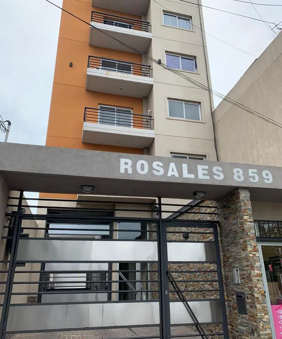 Departamento de 2 ambientes en alquiler con cochera - Remedios De Escalada 8