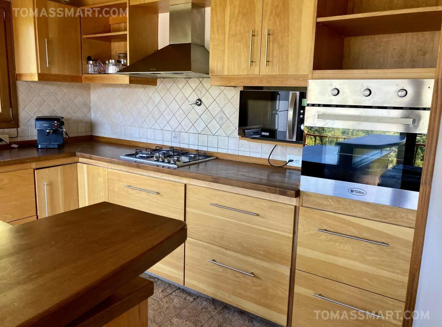 Casa Patagónica con vista al Lago y Cerro Ventana en Arelauquen 2