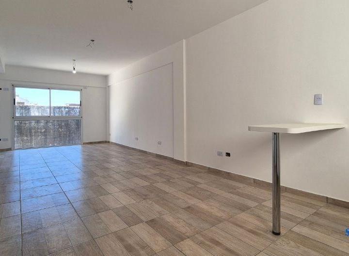 Departamento Monoambiente  en Alquiler en Sáenz Peña, Tres de Febrero, G.B.A. Zona Oeste 3