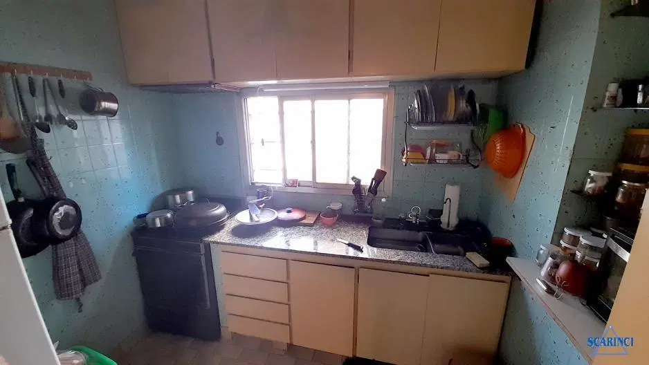 Casa en venta sobre lote propio - 2 viviendas - Santos Lugares. 2