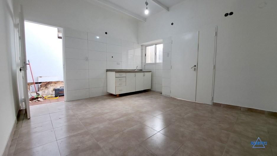 Foto de Ph de 3 ambientes con patio totalmente reciclado sin expensas en Villa, imagen 3