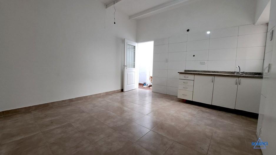 Foto de Ph de 3 ambientes con patio totalmente reciclado sin expensas en Villa, imagen 4