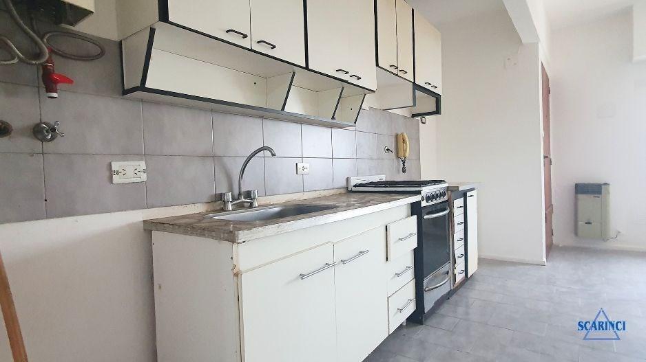 Foto de Departamento en Alquiler en Sáenz Peña, Tres de Febrero, G.B.A. Zona, imagen 1