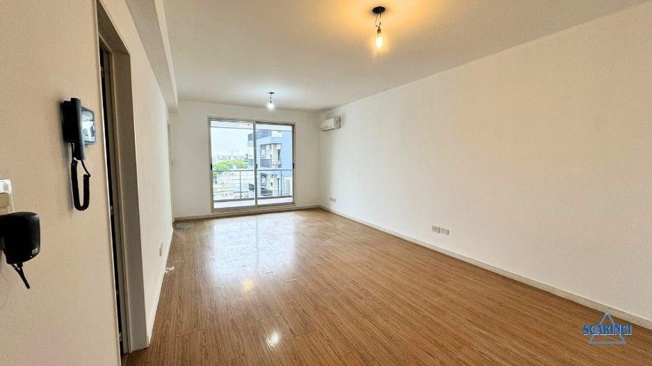 Foto de Departamento en Alquiler en Sáenz Peña, Tres de Febrero, G.B.A. Zona Oeste, imagen 1
