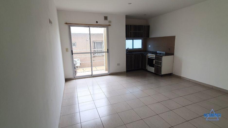 Foto de Departamento en Alquiler en Sáenz Peña, Tres de Febrero, G.B.A. Zona, imagen 2
