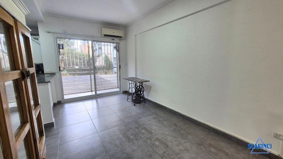 Foto de Alquiler Departamento de 2 ambientes con balcón Sáenz Peña., imagen 5