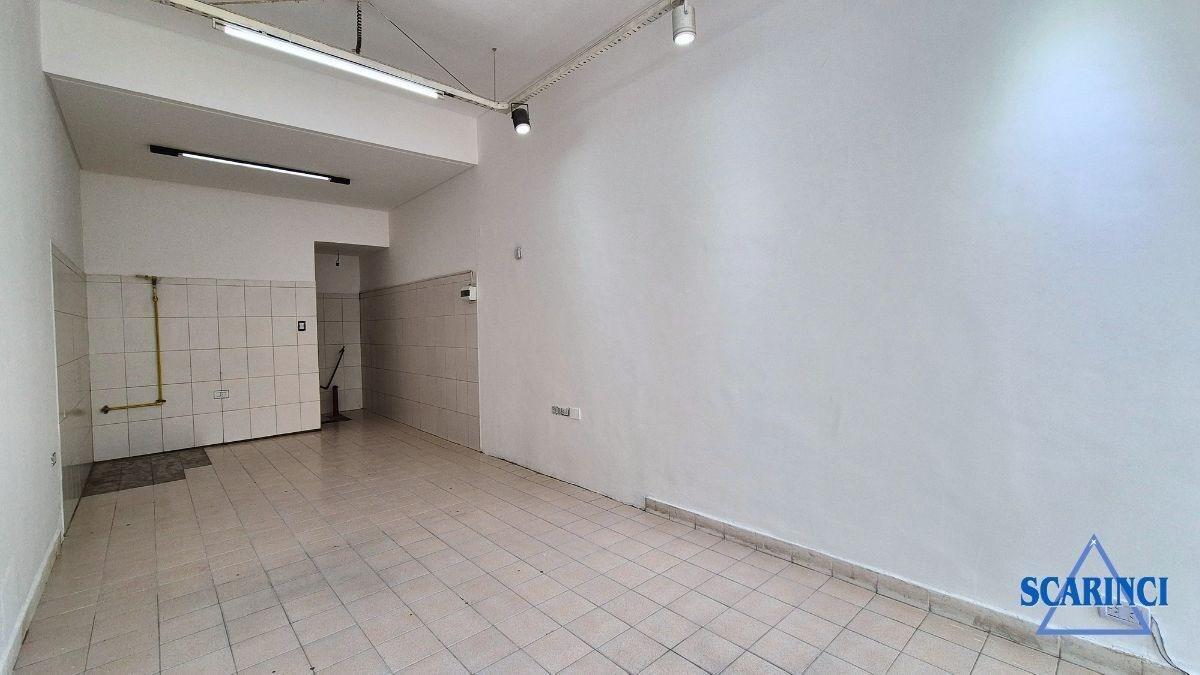 Foto de Local en Alquiler en Sáenz Peña, imagen 4