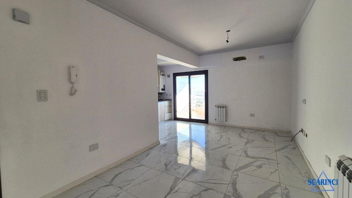 Foto de Departamento en Alquiler en Sáenz Peña, Tres de Febrero, G.B.A. Zona, imagen 2