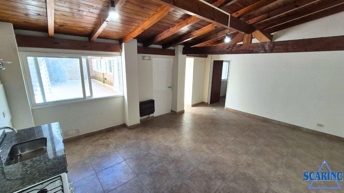 Foto de Departamento PH en Alquiler en San Martin, G.B.A. Zona Norte, Argentina, imagen 2