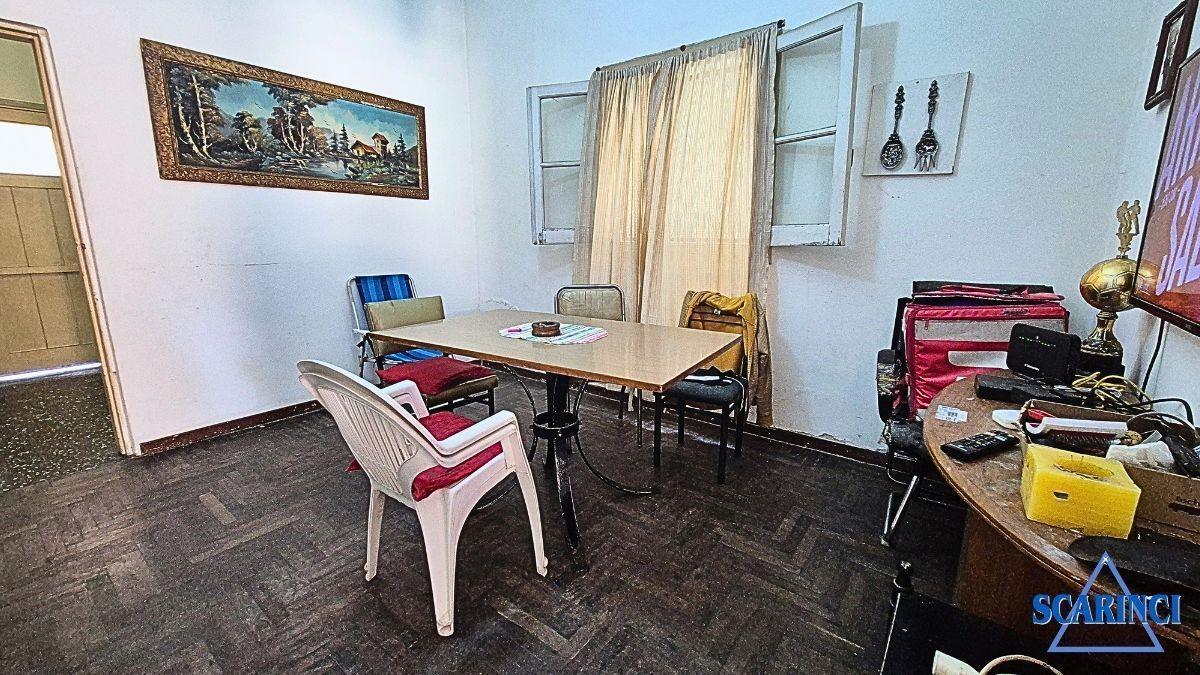 Foto de PH 3 ambientes con patio en Venta en Caseros, Tres de Febrero, G.B.A, imagen 1