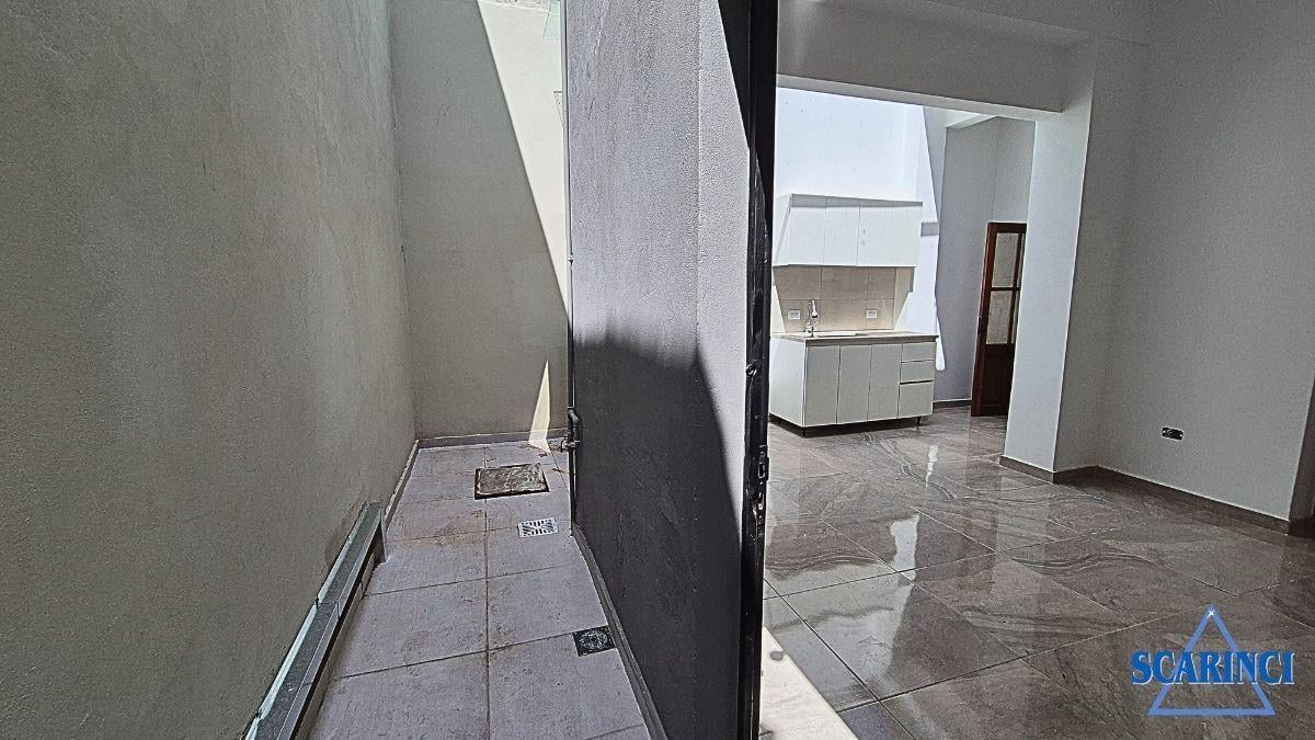 Foto de PH con patio en Alquiler en Villa Raffo, Provincia de Buenos Aires, imagen 5