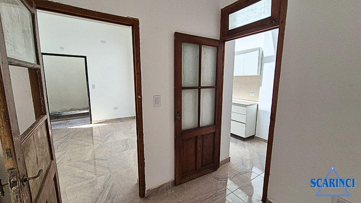 Foto de PH con patio en Alquiler en Villa Raffo, Provincia de Buenos Aires, imagen 3
