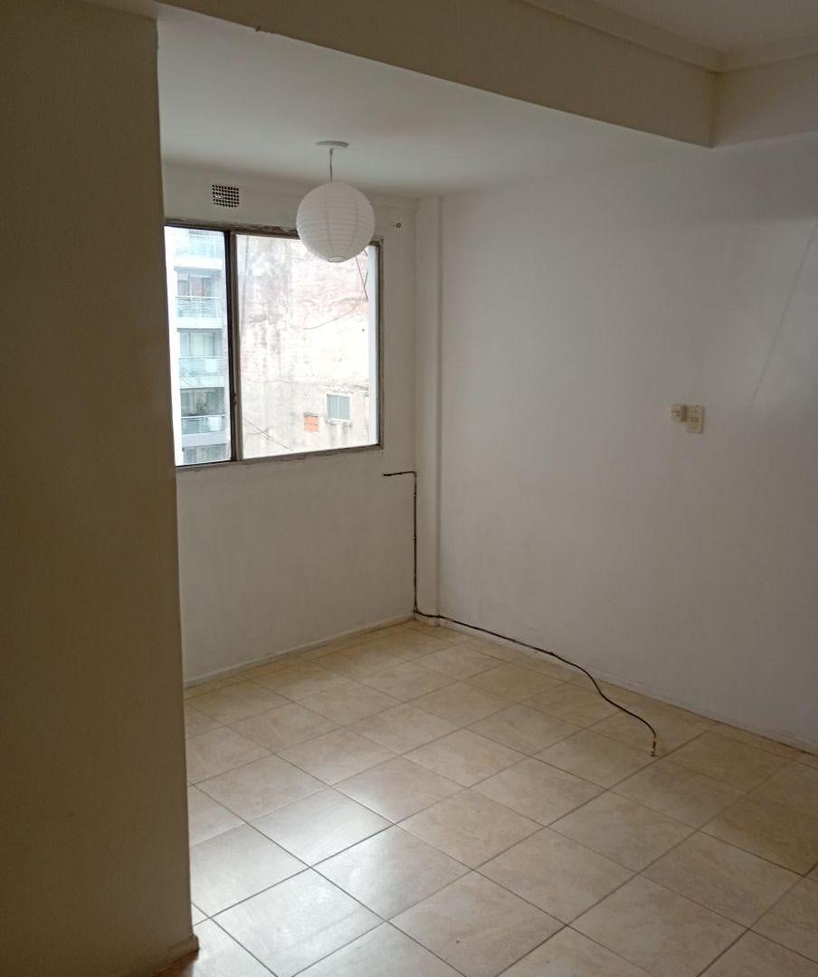 Foto de Departamento de 35 m² de 1 ambiente en coc separada muy Luminoso, imagen 1