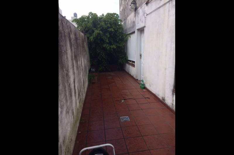Foto de Casa PH en Venta en Lomas del Mirador, imagen 2