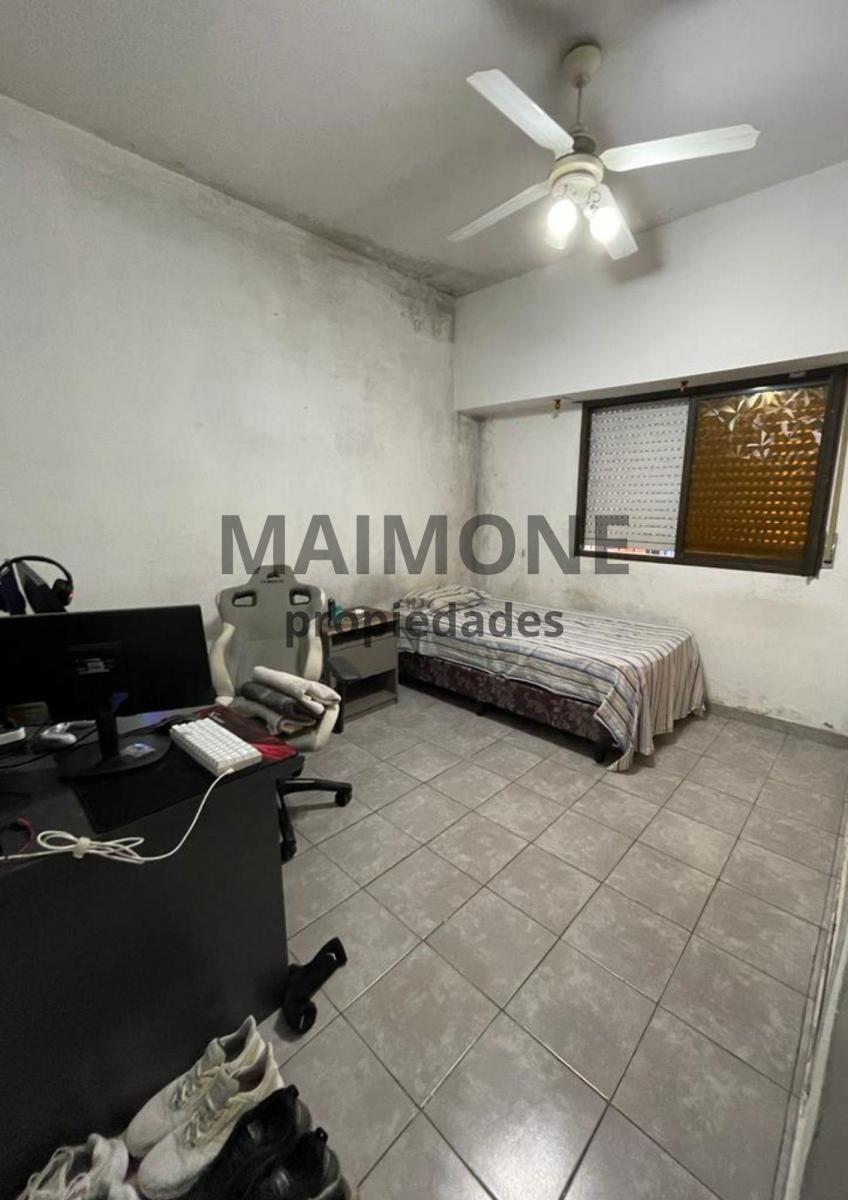 Foto de CASA 3 AMPLIOS AMBIENTES CON GARAGE PASANTE Y GRAN FONDO EN SAN JUSTO, imagen 2
