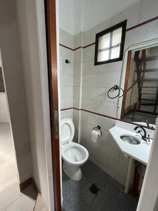 Foto de DUPLEX 3 AMBIENTES CON COCHERA EN VILLA LUZURIAGA, imagen 5