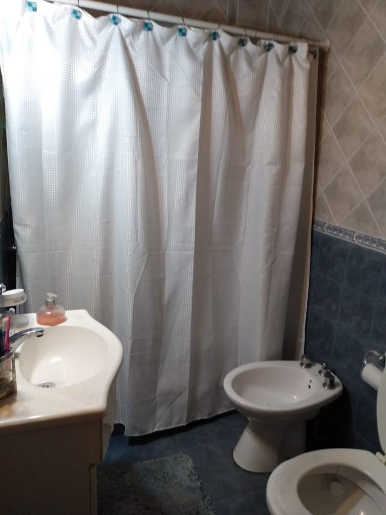 Foto de EXCELENTE DEPARTAMENTO 2 1/2 AMB, P.BAJA C/ FTE CON PATIO.-, imagen 5