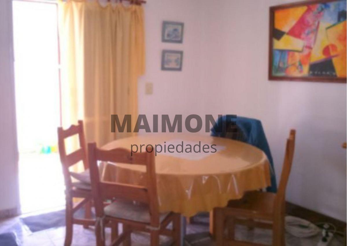 Foto de DUPLEX 3 AMBIENTES AL FRENTE CON COCHERA DESCUBIERTA, imagen 2