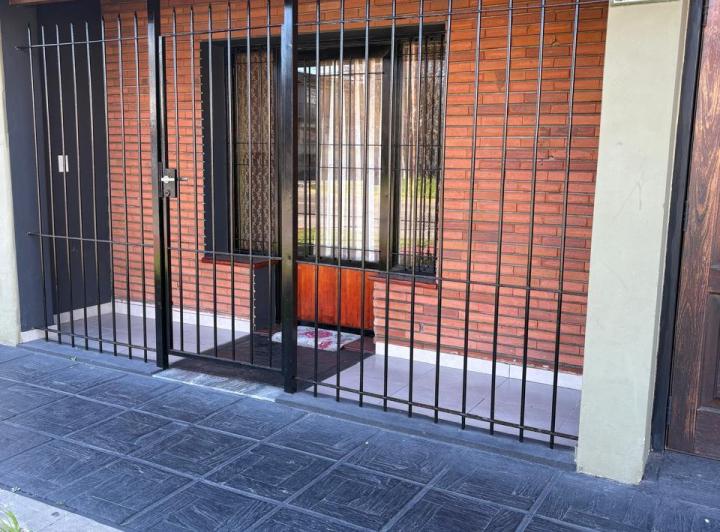 MONOAMBIENTE PARA USO PROFESIONAL: 1
