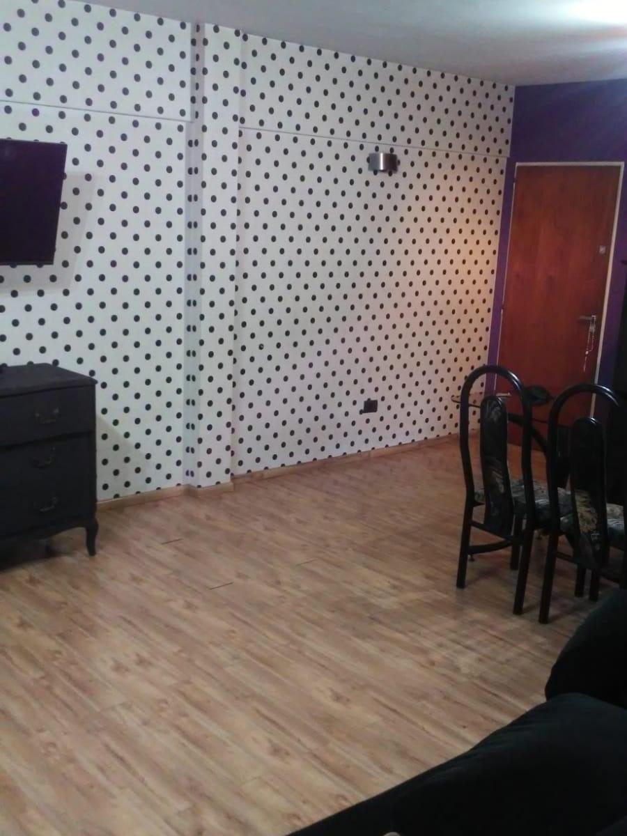 Foto de HERMOSO DEPTO DE 4 AMB AMPLIOS CON BALCON AL CTFTE. APTO CREDITO!, imagen 2