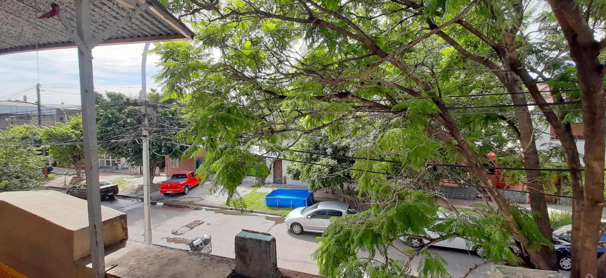 Casa de 4 Amb Sobre Lote Propio con Amplia Terraza 5