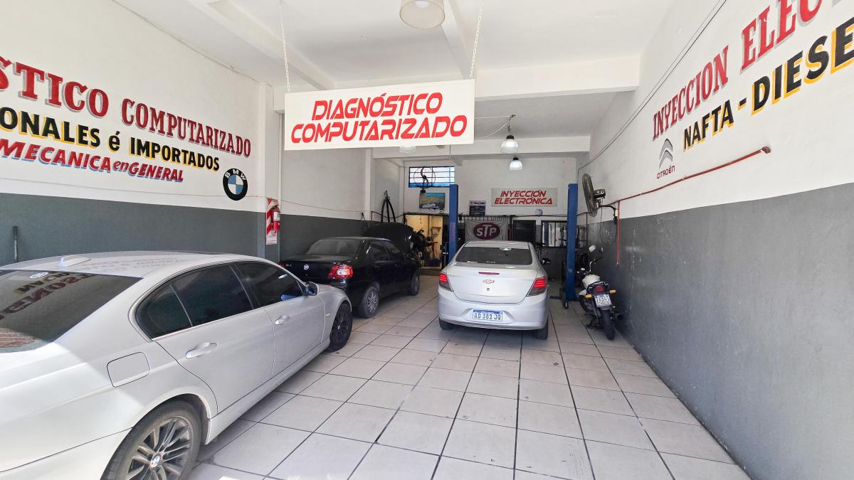 VENTA DE GALPON SOBRE AVENIDA EXCELENTE UBICACION VARIOS DESTINOS LANUS ESTE