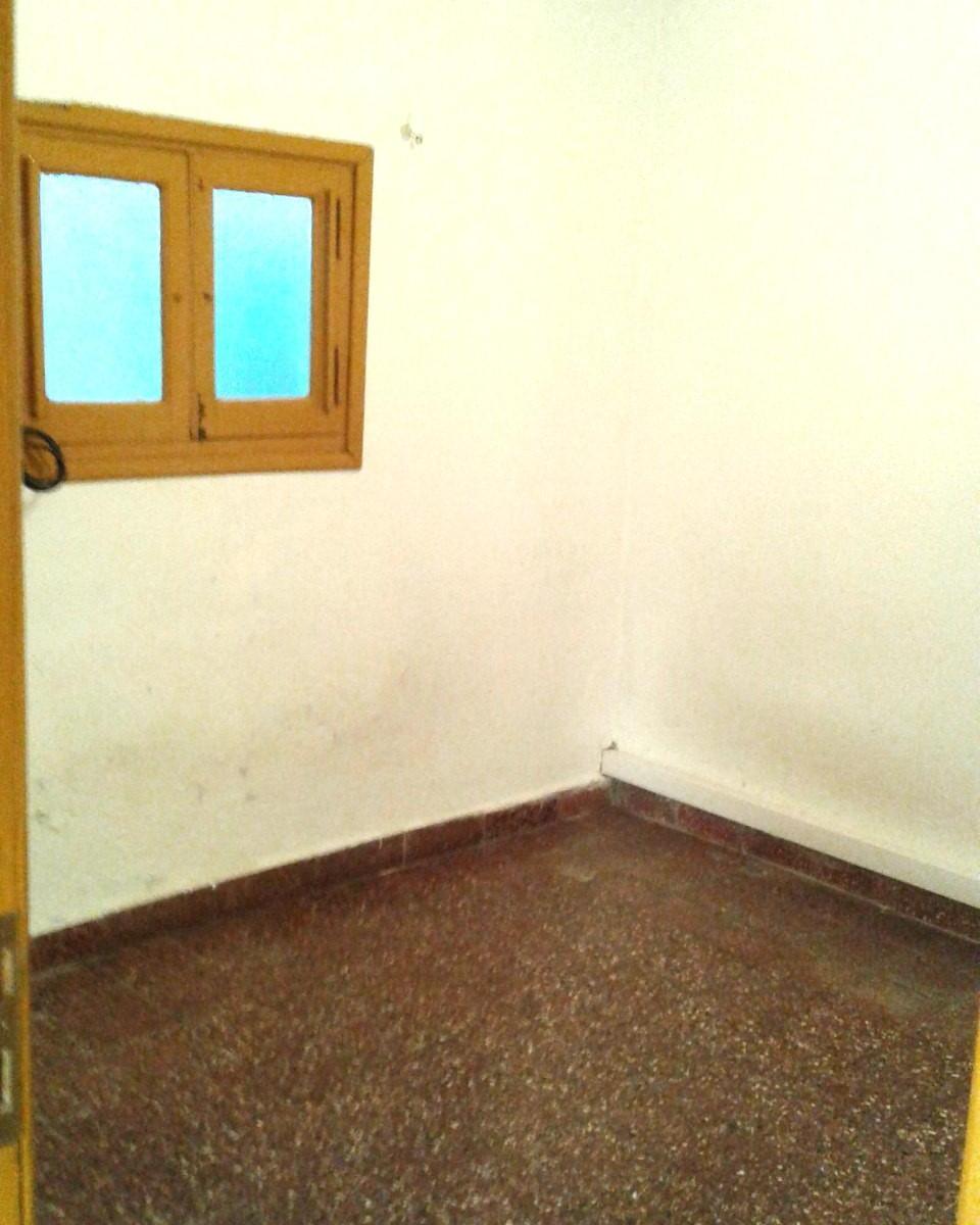 Venta de Galpon Estilo Comercial en Esquina y Casa de 3 Amb con Patio y Terraza 4