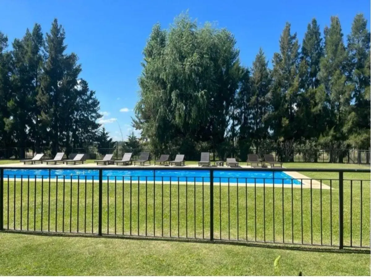 Venta | Importante Lote A La Laguna Lagos De San Eliseo 3