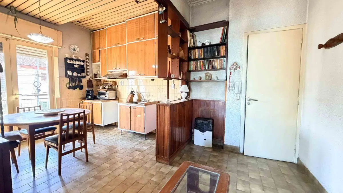 Departamento de 3 Ambientes con Doble Balcón, Gran Terraza Propia y Sin Expensas. Apto Crédito. 8