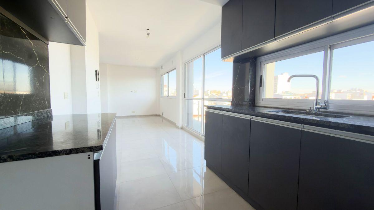 Foto de PISO COMPLETO A ESTRENAR CON GRAN BALCÓN” VALENTIN ALSINA, imagen 3