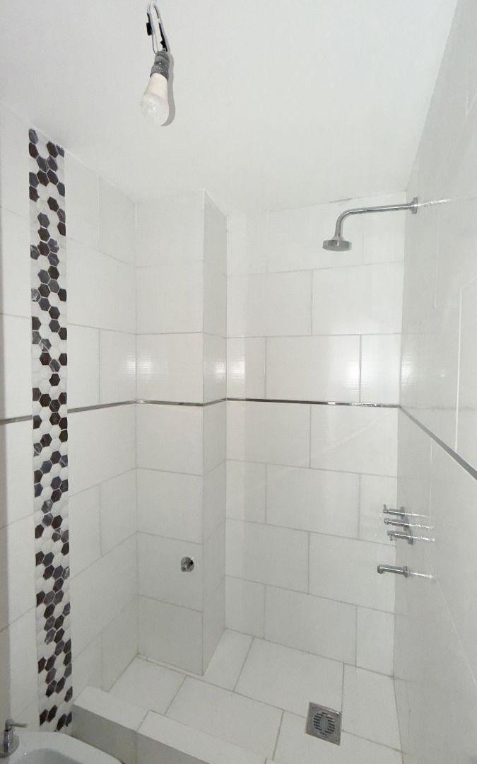 Foto de PISO COMPLETO A ESTRENAR CON GRAN BALCÓN” VALENTIN ALSINA, imagen 4