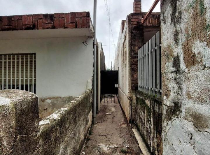VENTA:Casa de 2 Dor   Depto de 2 Dor en Bº Parque San Carlos 2