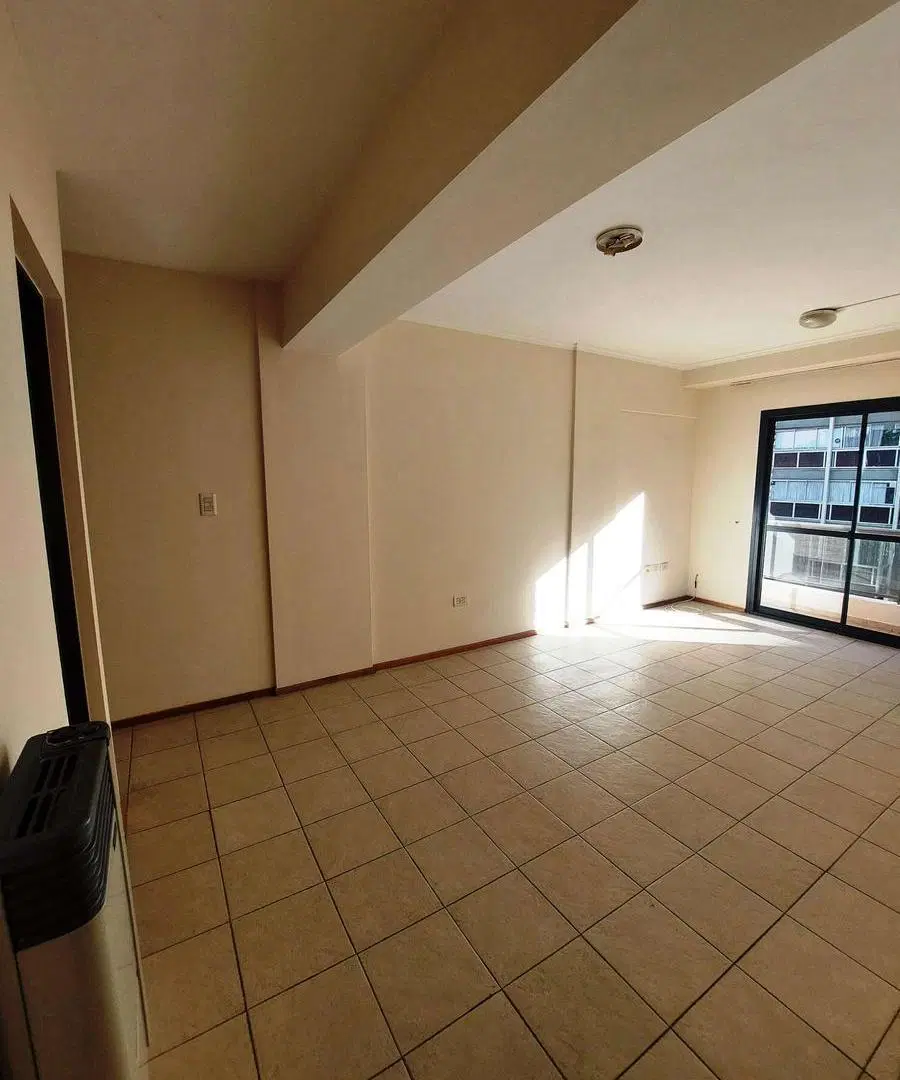 B° NUEVA CORDOBA - DEPARTAMENTO DE UN DORMITORIO - EXTERNO CON BALCÓN - EXCELENTE UBICACIÓN 2
